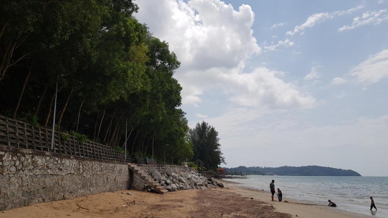 Pd Batu 9 Cocobay Apartment With Family Kampong Tanah Merah  외부 사진
